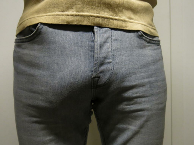 Dopasowane jeansy...